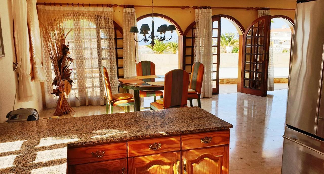 Sunny House With Private Pool And Sea View * Costa Adeje (Tenerife)
