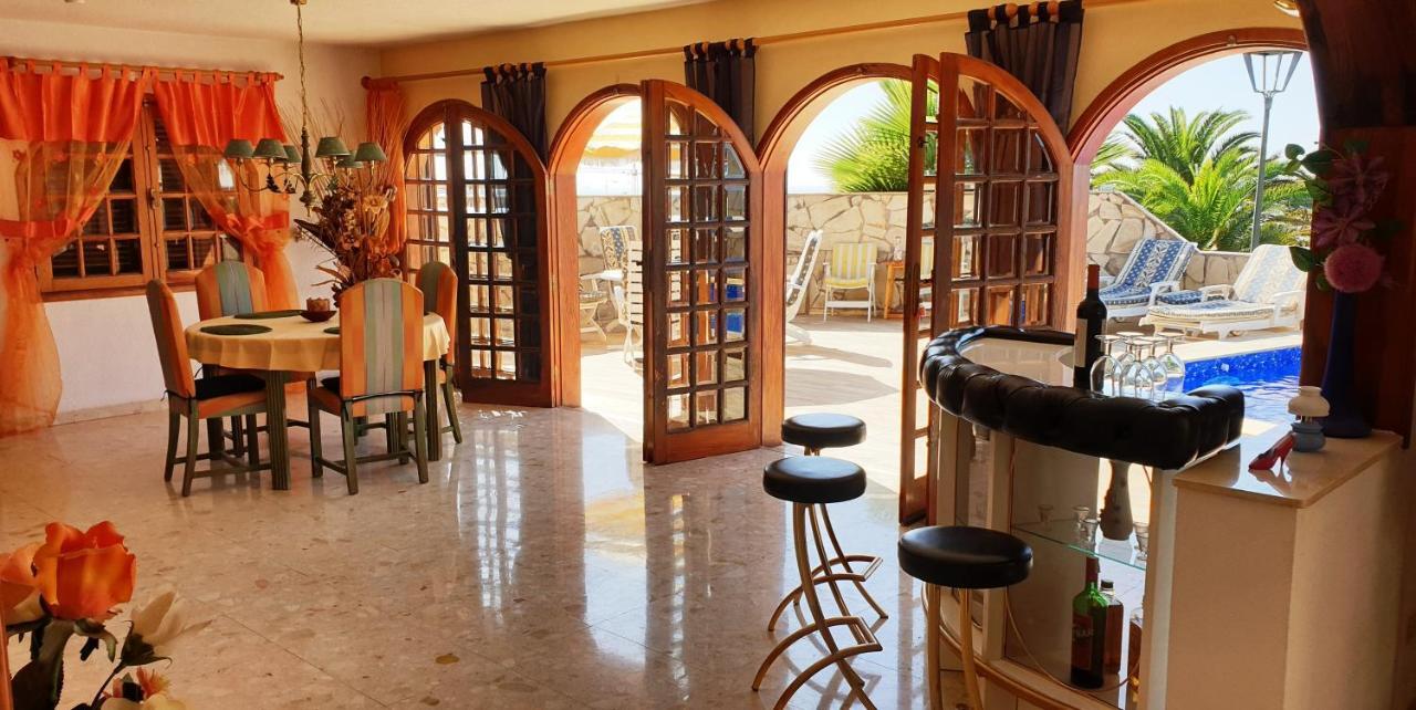 Sunny House With Private Pool And Sea View Costa Adeje (Tenerife)